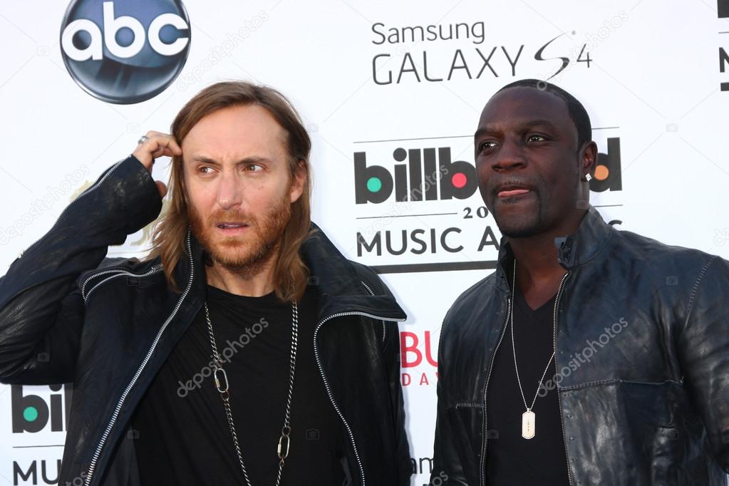 David Guetta & Akon