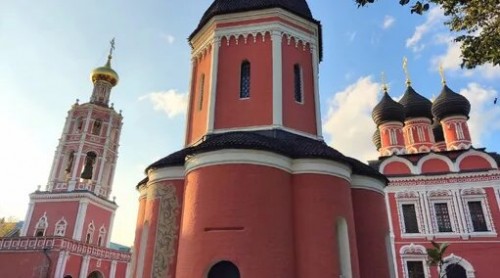 Колокольный звон Высоко-Петровский монастырь