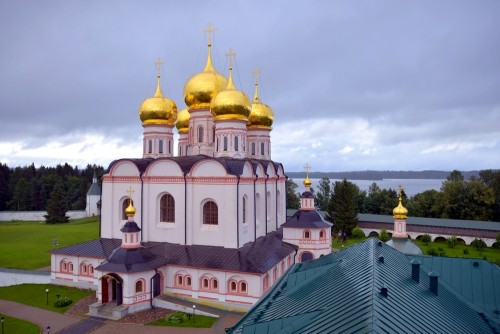 Колокольный звон Иверского монастыря на Валдае